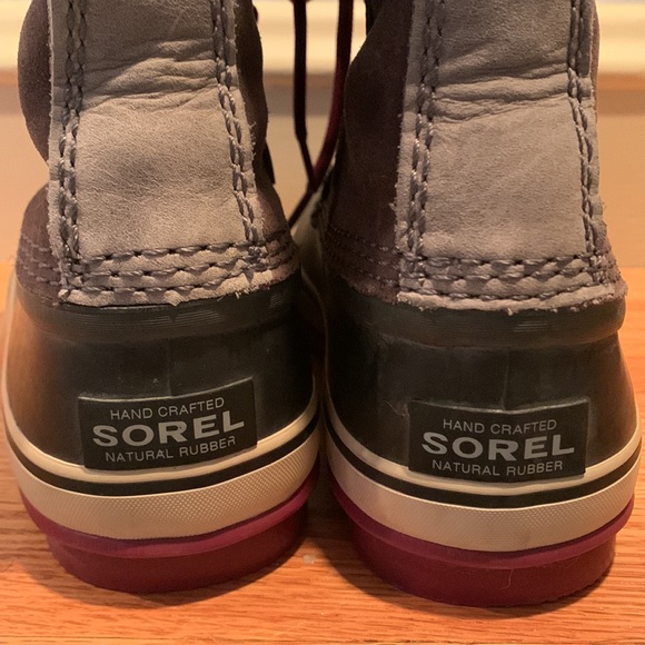 Sorel Snow Boots - Picture 5 of 7